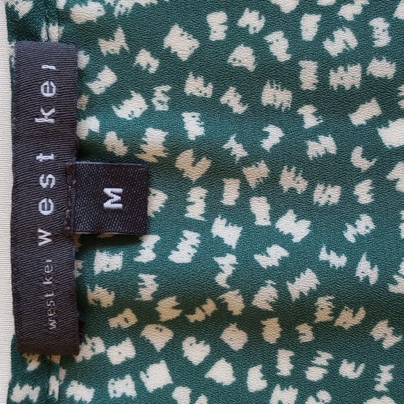 NWOT West Kei Casiya Peasant Blouse M Green White Print 50off3 - Picture 3 of 5